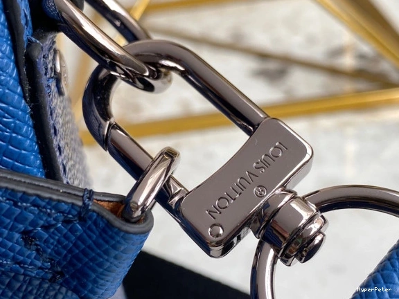 TRIO LOUIS MESSENGER VUITTON 0709